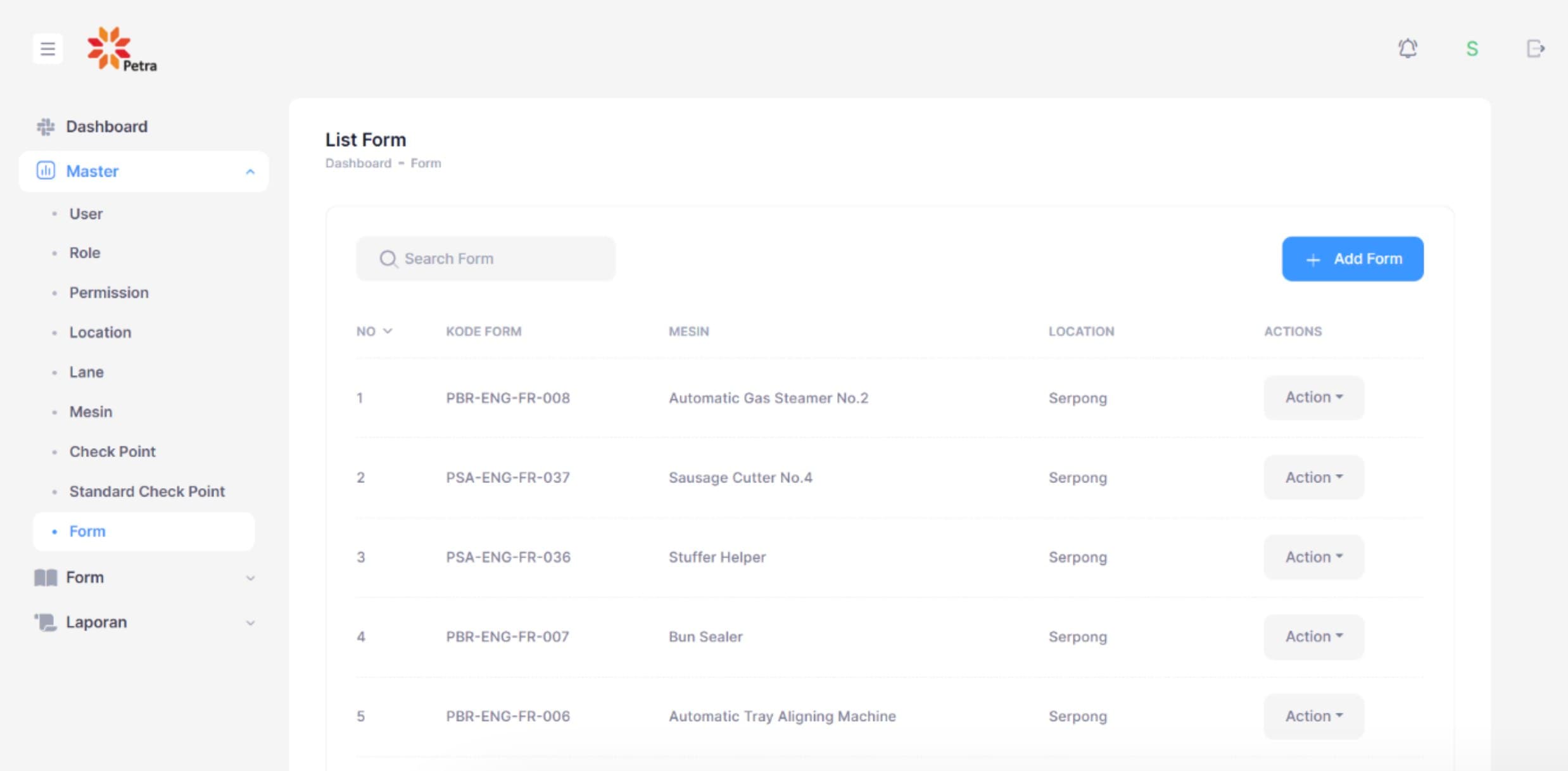EasyForm Engineering dashboard showing list of maintenance forms with machine codes, equipment names, and location data for PT. Petra Sejahtera Abadi facilities